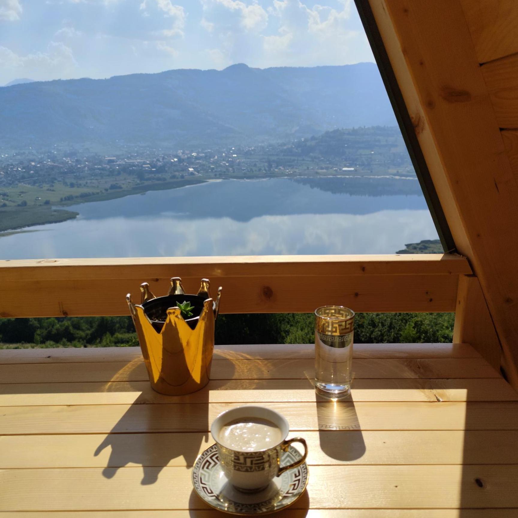 Suncani Brijeg Eco Village Plav Exterior foto