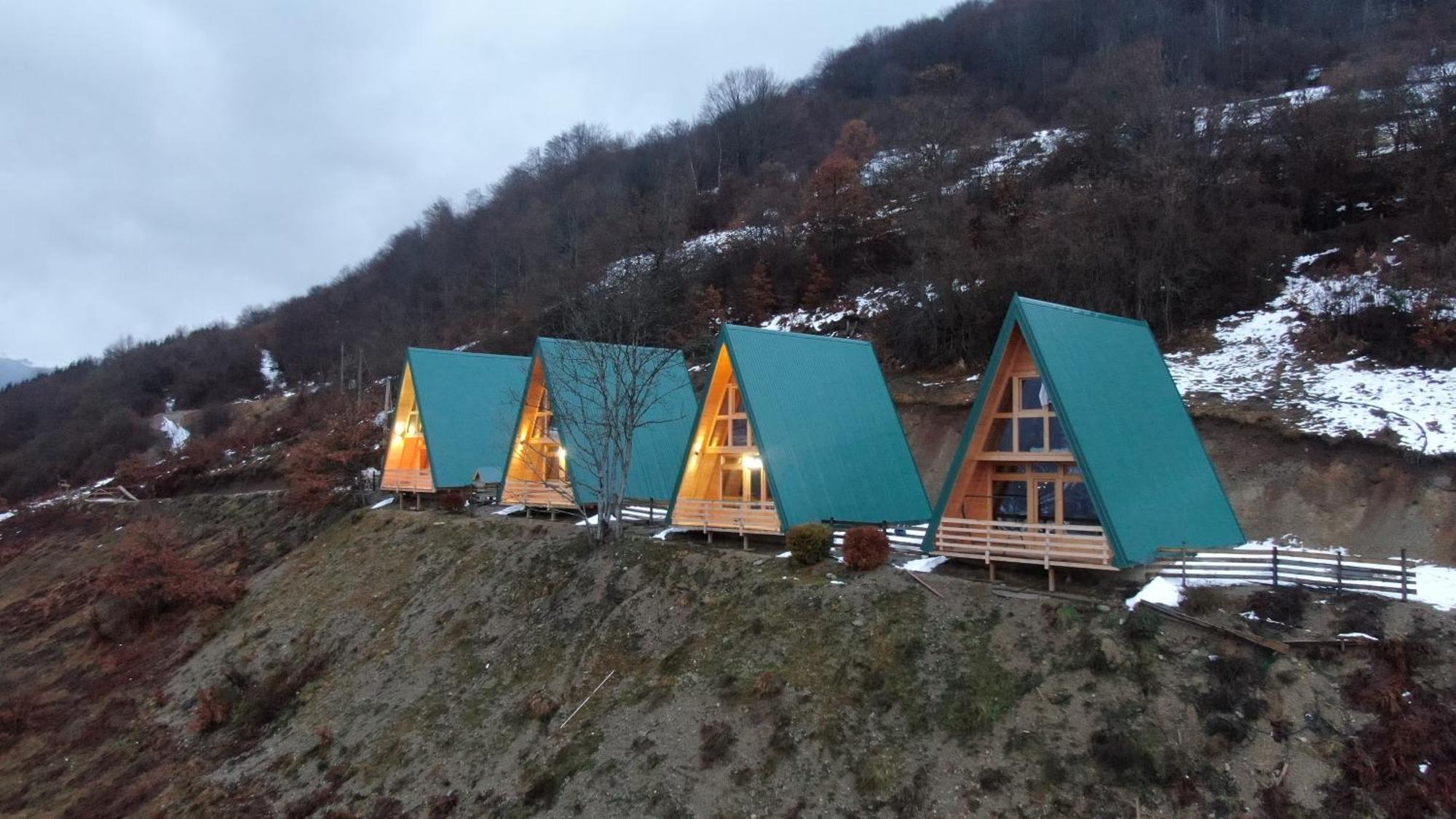 Suncani Brijeg Eco Village Plav Exterior foto