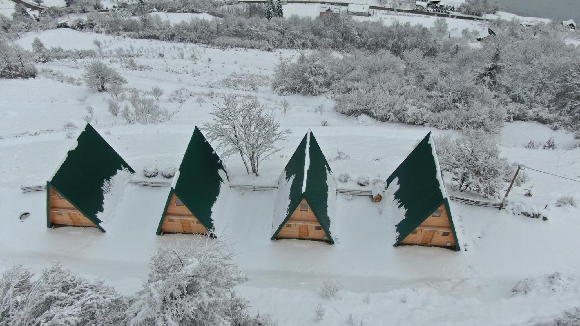 Suncani Brijeg Eco Village Plav Exterior foto